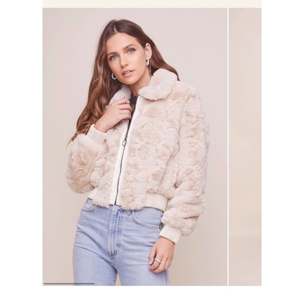 Astr Jackets & Blazers - Astr Suzanne Faux Fur Jacket